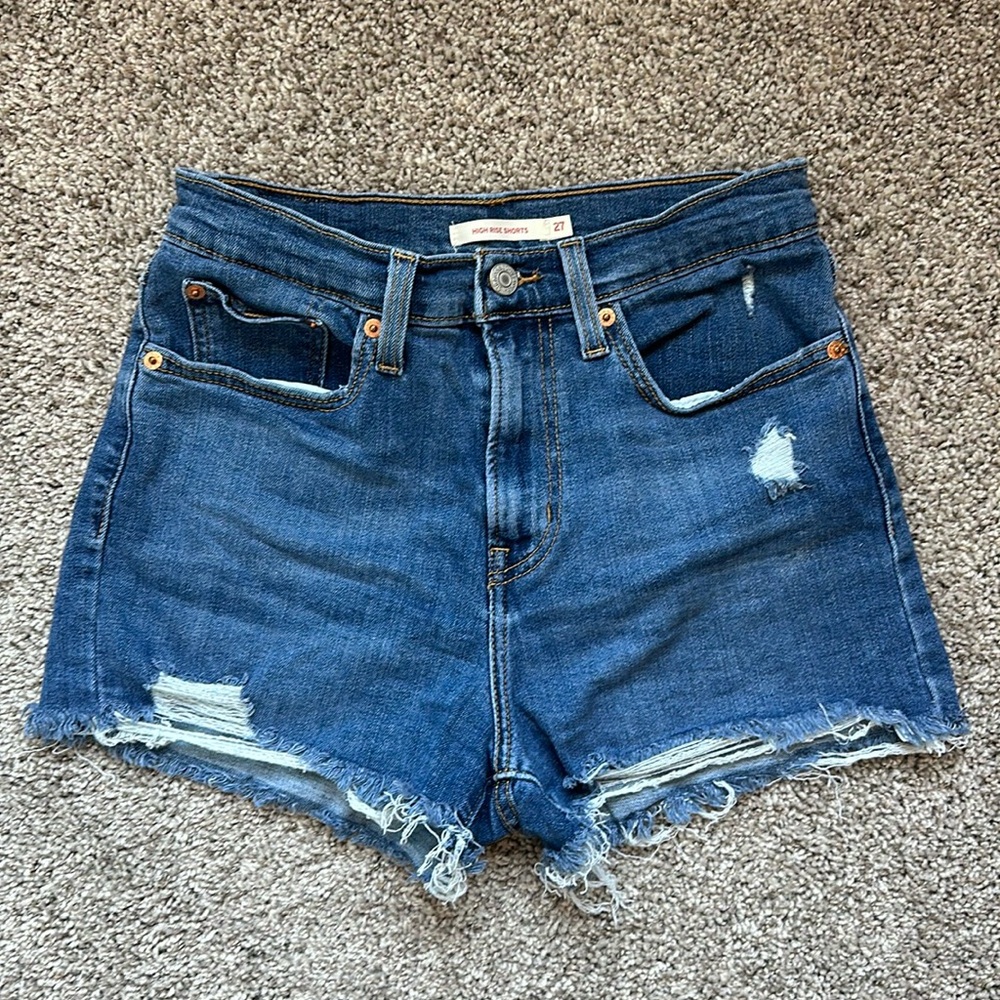 Levi’s high-rise jean shorts